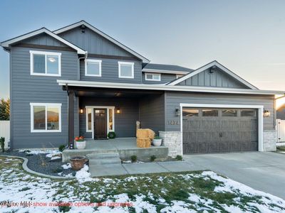 1096 E Sleeping Deer Ave, Hayden, ID, 83835