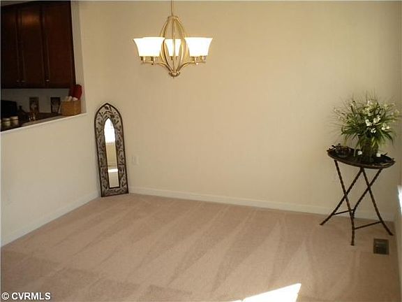 4th image of 10031 Highview Ave