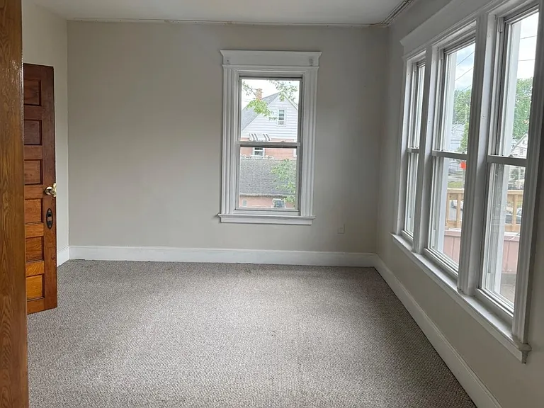 36 Wallace St #2 — Photo 10