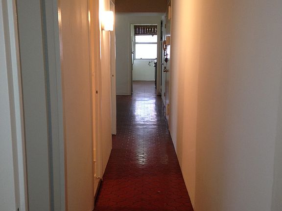 5th image of 80 La Salle St APT 6F