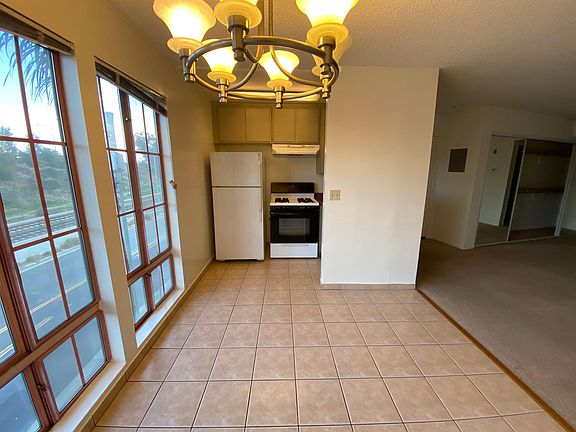 3rd image of 3600 Bagley Ave APT 207