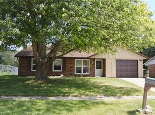 219 Forum Dr, Whiteland, IN