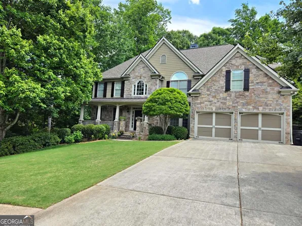 2204 Hollowbrooke Ct NW, Acworth, GA 30101