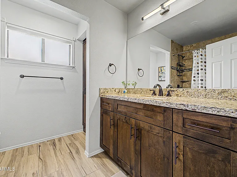 9625 W Taro Ln — Photo 35