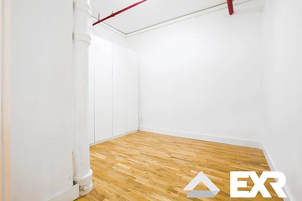 Rented by EXR | media 11