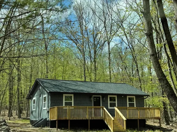 117 Andiron Way, Lackawaxen, PA 18435
