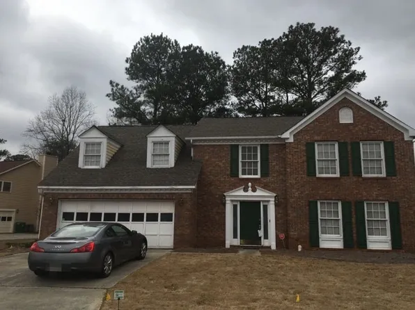 4905 Fieldpointe Way, Stone Mountain, GA 30088