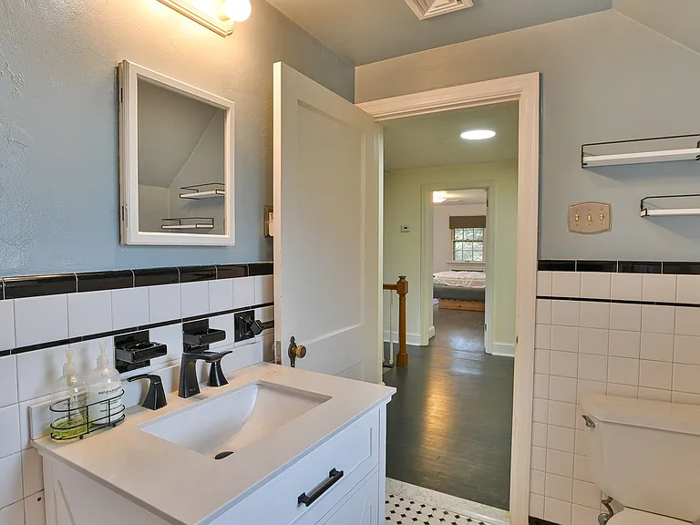 2302 Rudy Rd — Photo 38