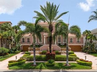 6021 Kipps Colony Dr E, Gulfport, FL 33707