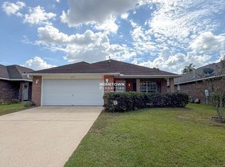 697 Mozingo Ln, Pensacola, FL 32514