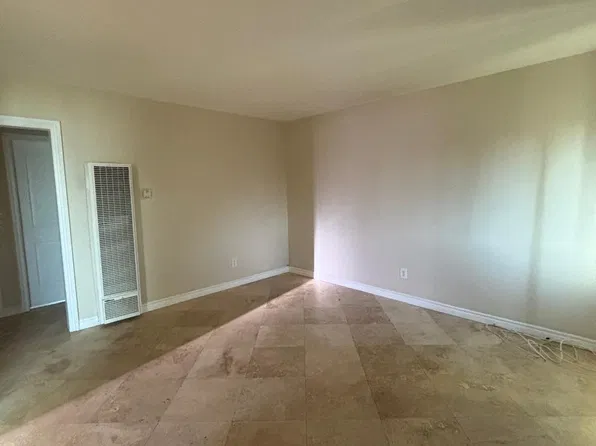 406 W Ramona Dr #406, Rialto, CA 92376
