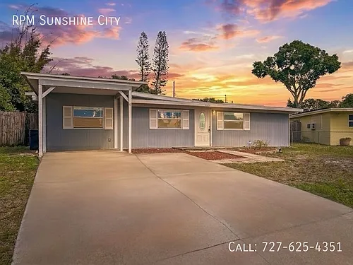 9129 82nd Way Photo 1