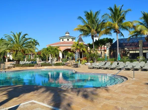 8541 Via Garibaldi Cir Unit 201, Estero, FL 33928