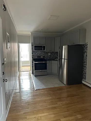 75 Utica Ave #1 Photo 1