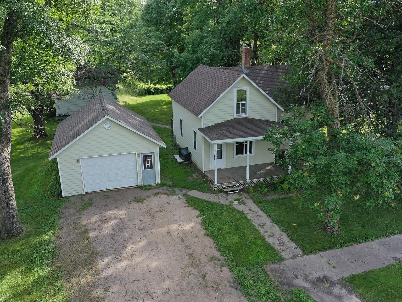 806 Pacific Ave, Kerkhoven, MN 56252 Zillow