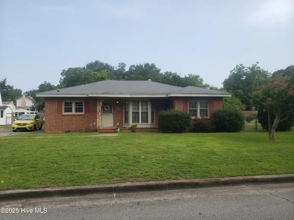 102 Bruce Street, Snow Hill, NC 28580