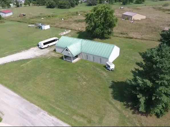 1203 Wade St, Mountain View, MO 65548