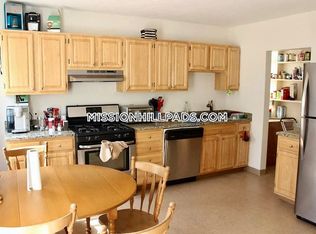 74 Hillside St, Roxbury, MA 02120