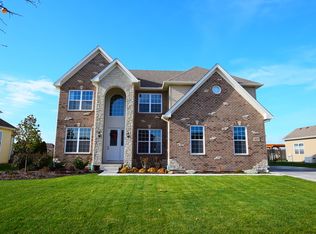411 W Hunter Ln, Minooka, IL 60447