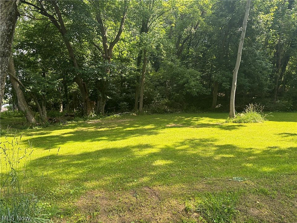1st image of 26th St
