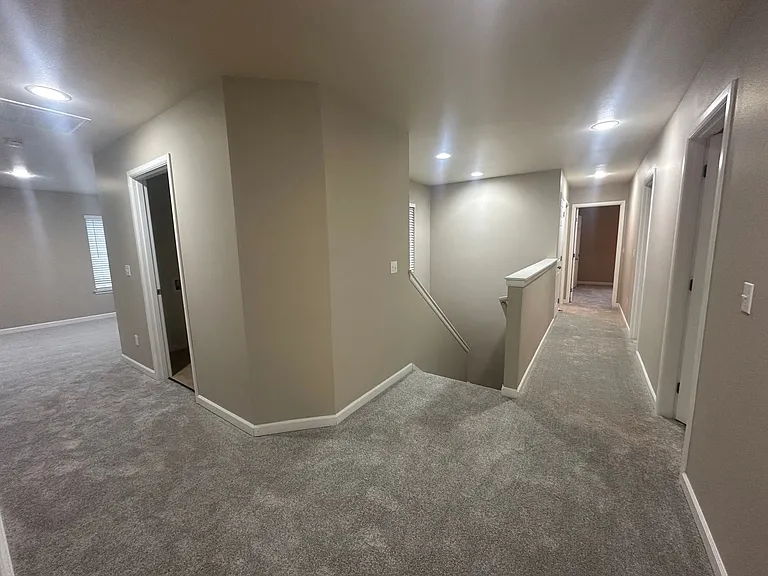 4315 Freemont St NE — Photo 17