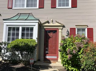 20 Citation Ct, Tinton Falls, NJ 07724
