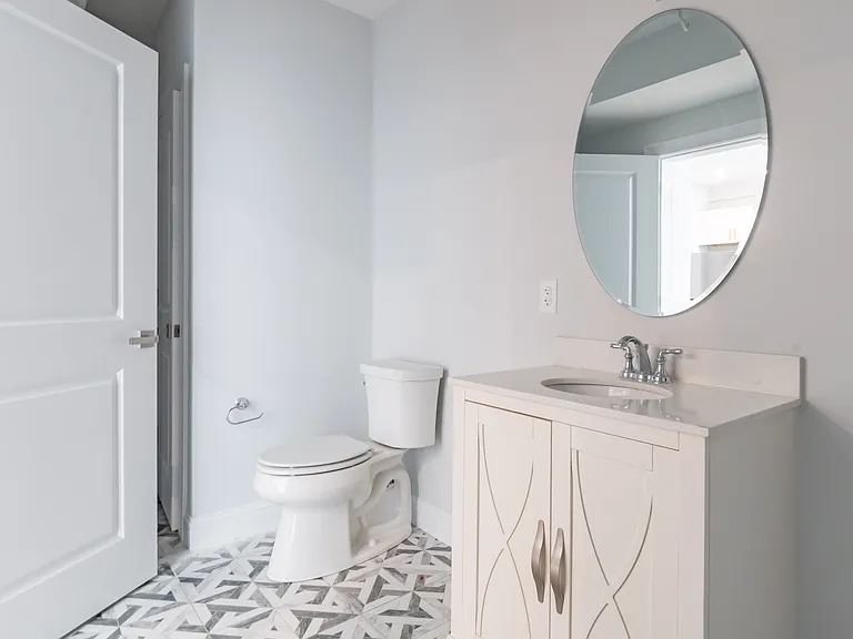 146 Main St #101 — Photo 17