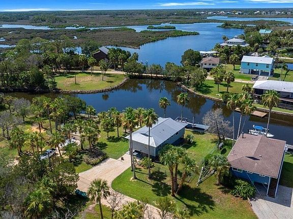 5th image of 12046 W Gulf Breeze Ct