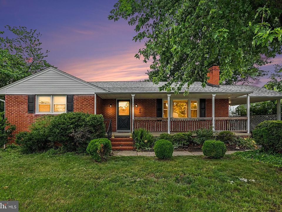 1st image of 125 Hillcrest Dr