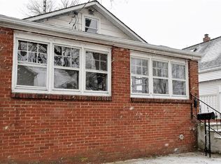 70 Sonora Ave, Iselin, NJ 08830