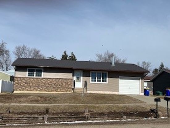 201 Grove St NW, Shellsburg, IA 52332