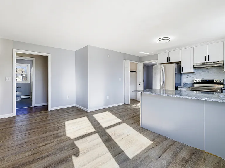 30 Garden St — Photo 4