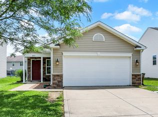 2033 Creekstone Dr, Columbus, IN 47201