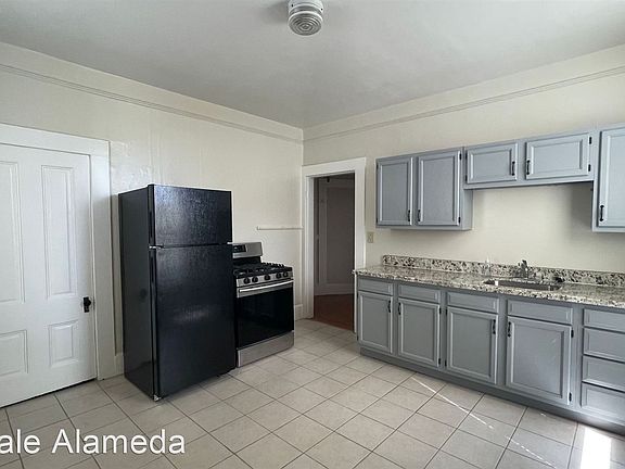 5th image of 1306 Fountain St #7764144