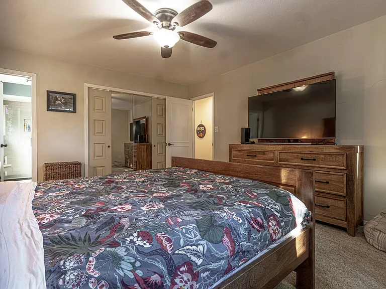 3295 W Parade Cir — Photo 20