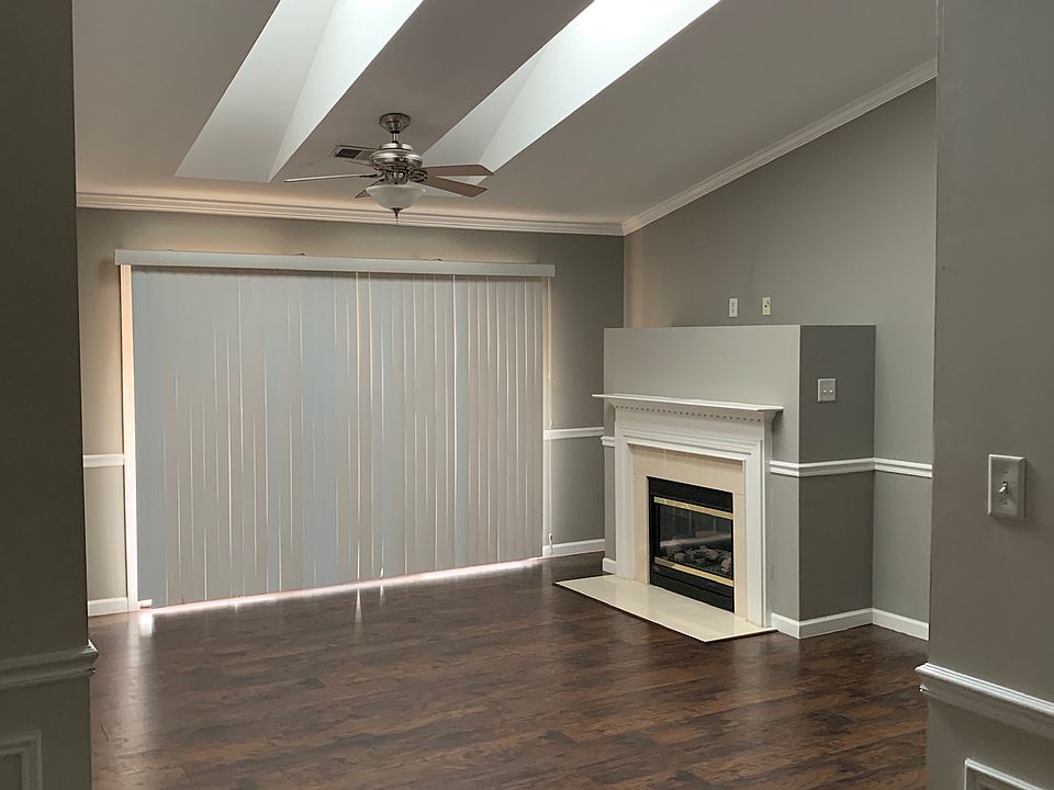 1st image of 173 Brookland Ct APT 5