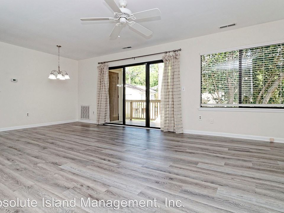 1st image of 53 Delander Ct APT 53