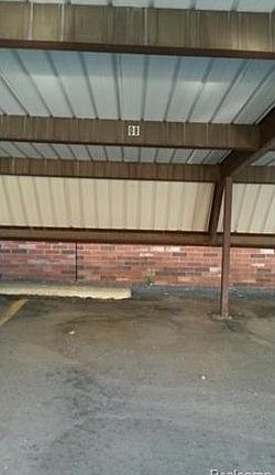 30284 Covered carport.ashx