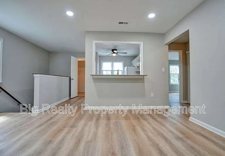 1732 Rosewood Ct — Photo 7