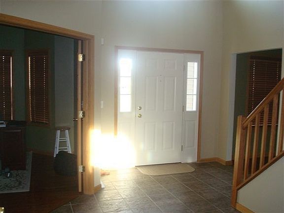 2nd image of 6 Olden Ct