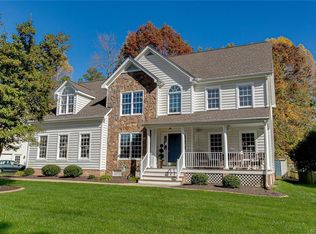 11118 Manor View Dr, Mechanicsville, VA 23116