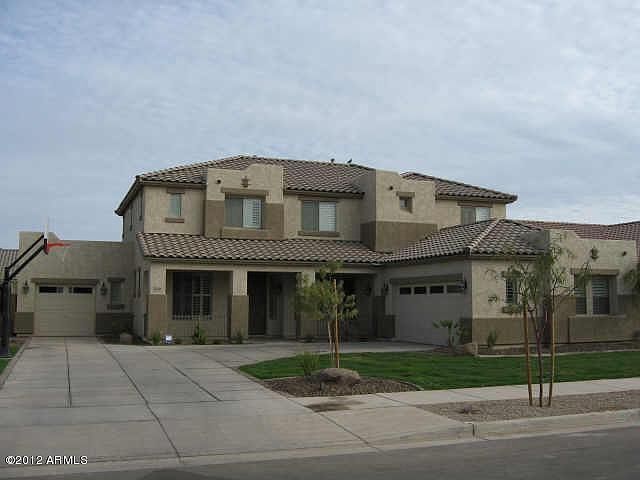 1st image of 19384 E Mockingbird Dr