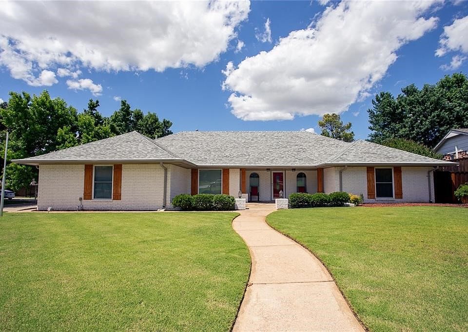 Full view of the front of this beautiful updated home!