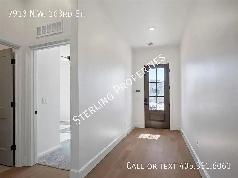 2 bed, 1710 sqft, $2,295 — Photo 3