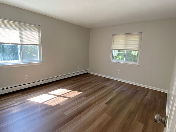 3rd image of 50 Francis St APT 22