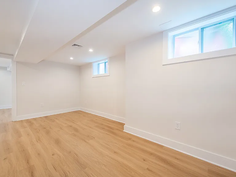 17 William St #A — Photo 25