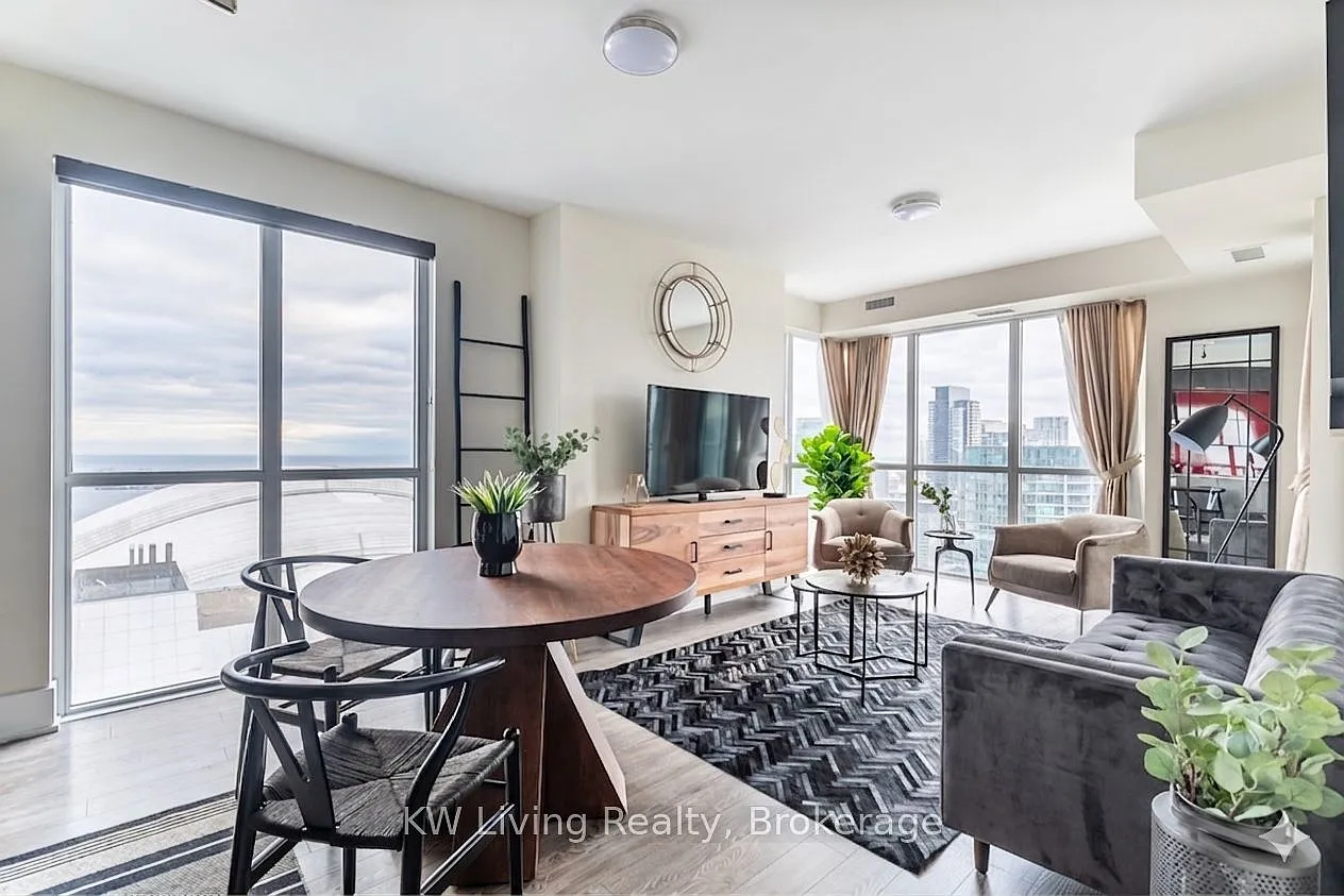 3 bed, $5,000 — Photo 1