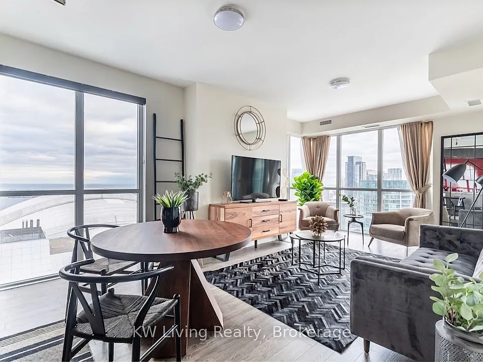 300 Front St W #3012