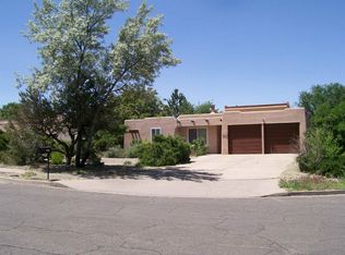 2824 Vereda Oriente, Santa Fe, NM 87507