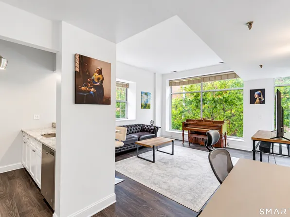 196 Crown Street #2A, New Haven, CT 06510